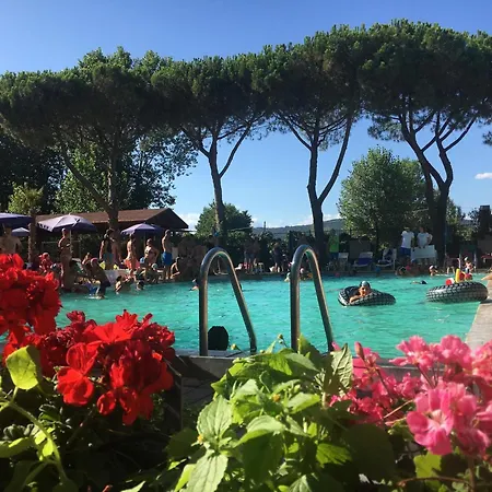 Glamping Tent With A View Of Trasimeno Luksusowy namiot Tuoro sul Trasimeno